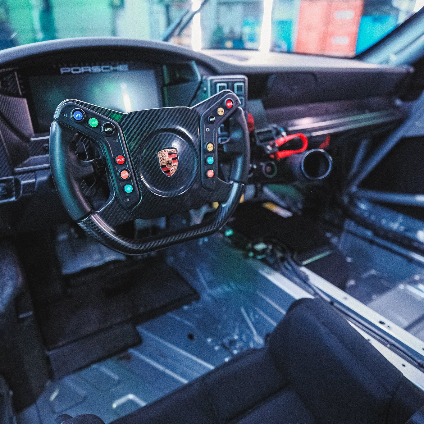 DRIVING EXPERIENCE