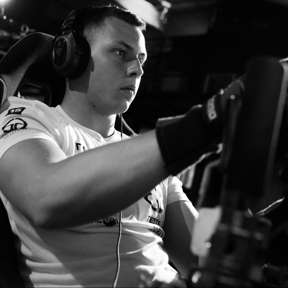 Private SIM Session with PRO Coach